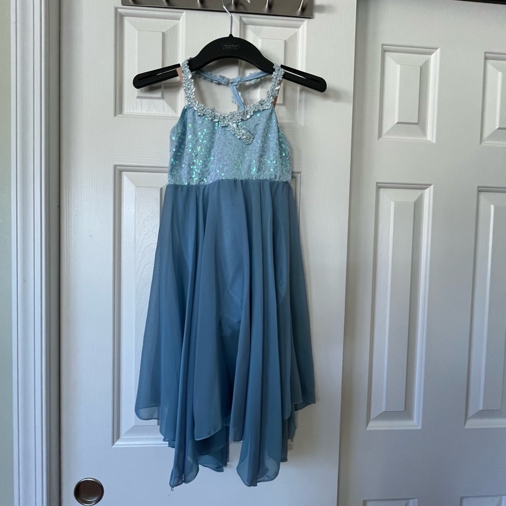 Size MC Revolution dance costume, worn once - Picture 3 of 13